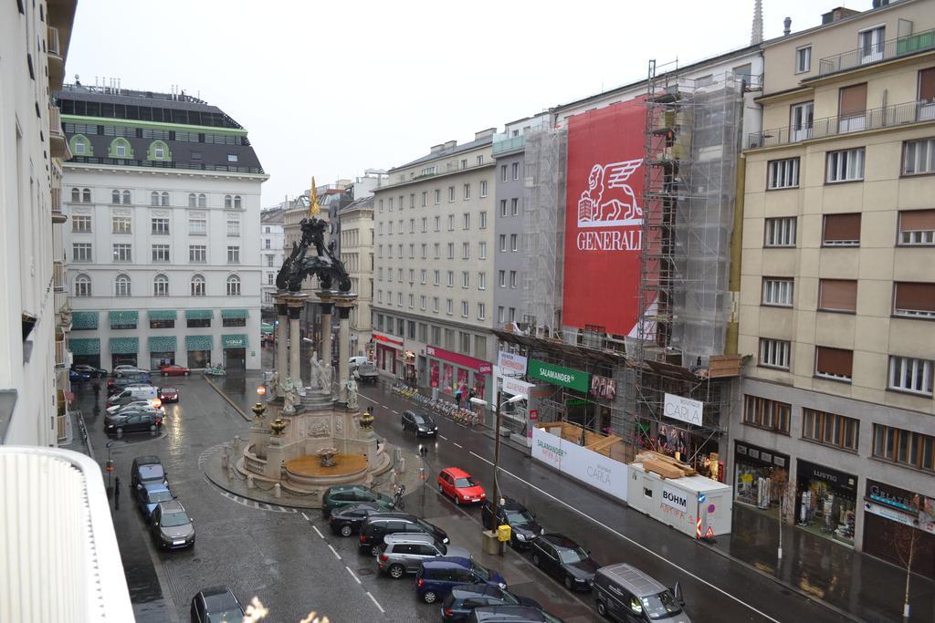 Goldfisch Apartment Hoher Markt Vienna Exterior photo